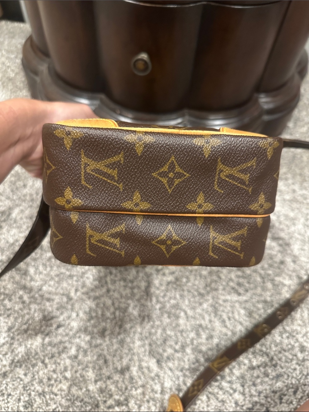Vintage Louis Vuitton Brown Monogram Amazon. - Picture 7 of 15
